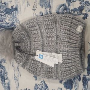 NWT Treasure & Bond womens winter hat